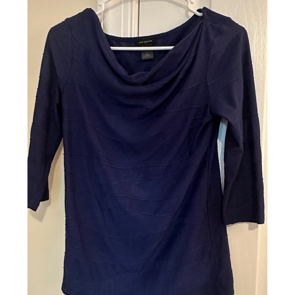 Ann Taylor XS Top Navy Blue 3/4 Sleeve Cowl Neck Textured Banded Career‎